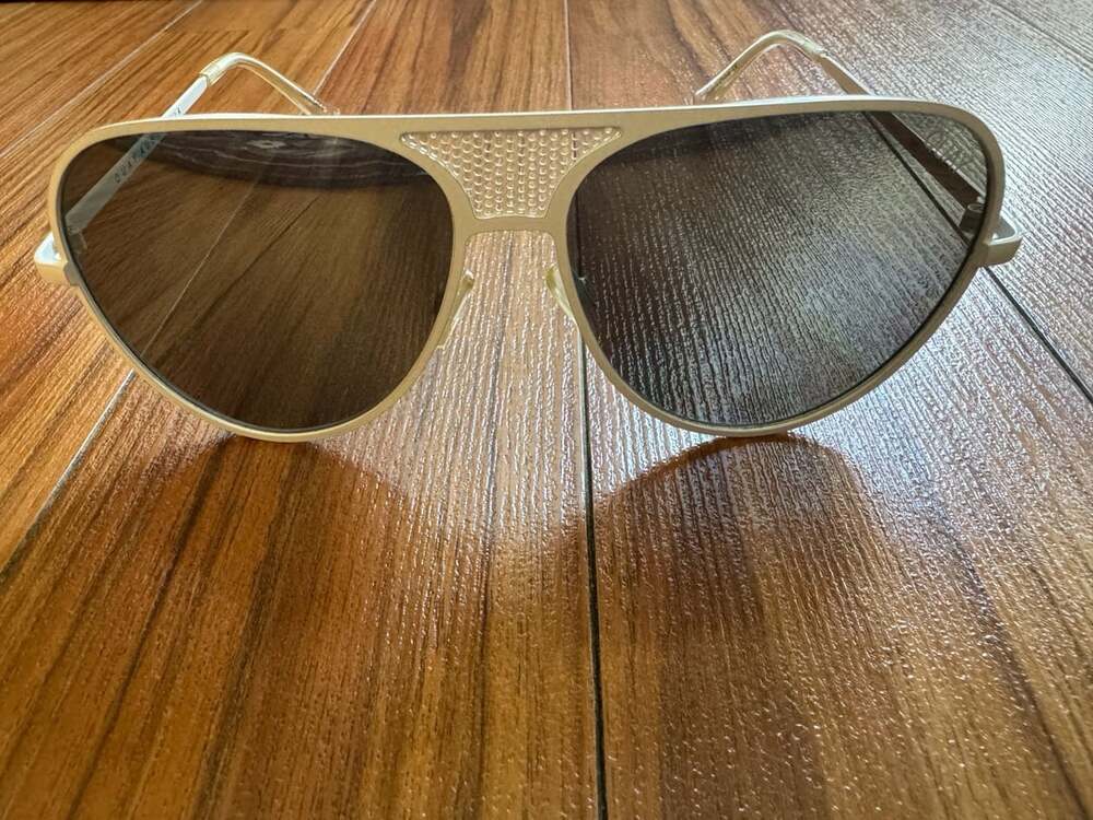 Quay Australia Iconic Sunglasses White Gold Aviator